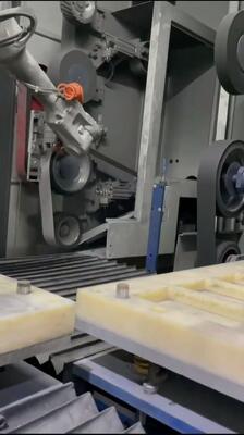 Fully Automatic Robot Grinding Machine High Precision Eco Friendly For Metal Surfaces